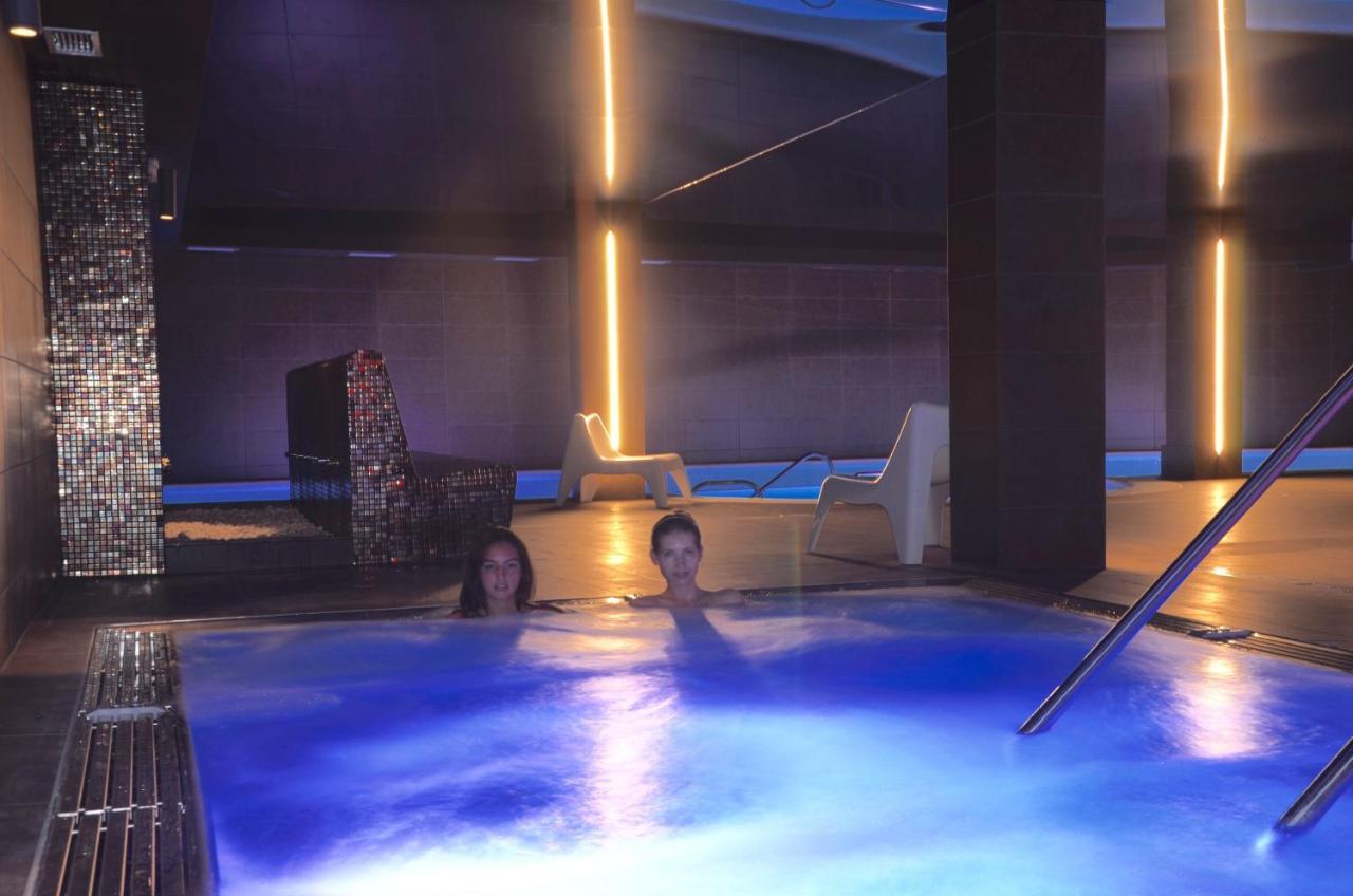 Hotel Spa Acevi Val D'Aran Vielha Eksteriør billede